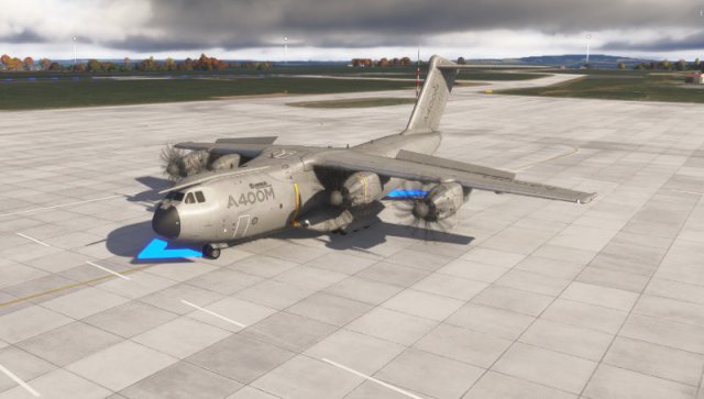 Graues Airbus A400M Milit&auml;rtransportflugzeug steht auf dem Rollfeld eines Flugplatzes in einer Flugsimulator-Umgebung.